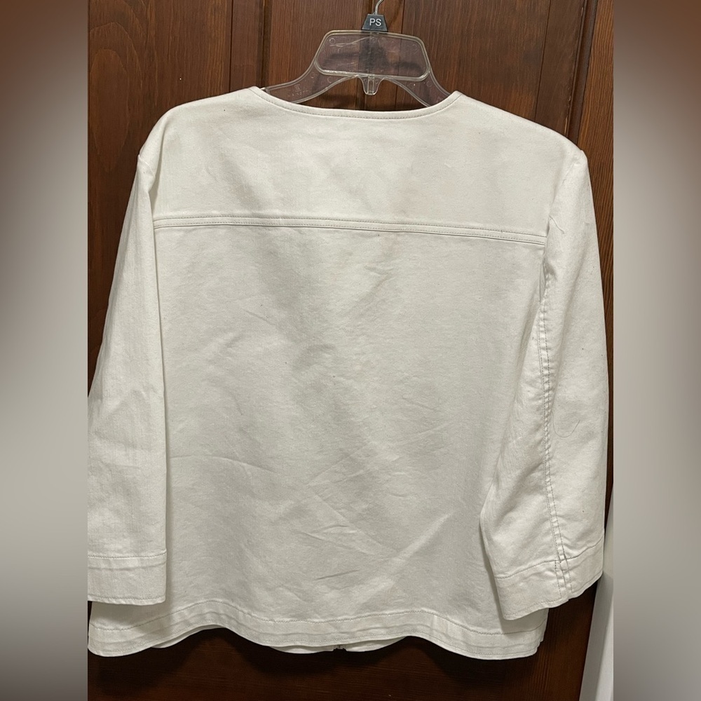 Alfred Dunner women’s Denim stretch white Jean Jacket. Size petite 16 . - Picture 2 of 8